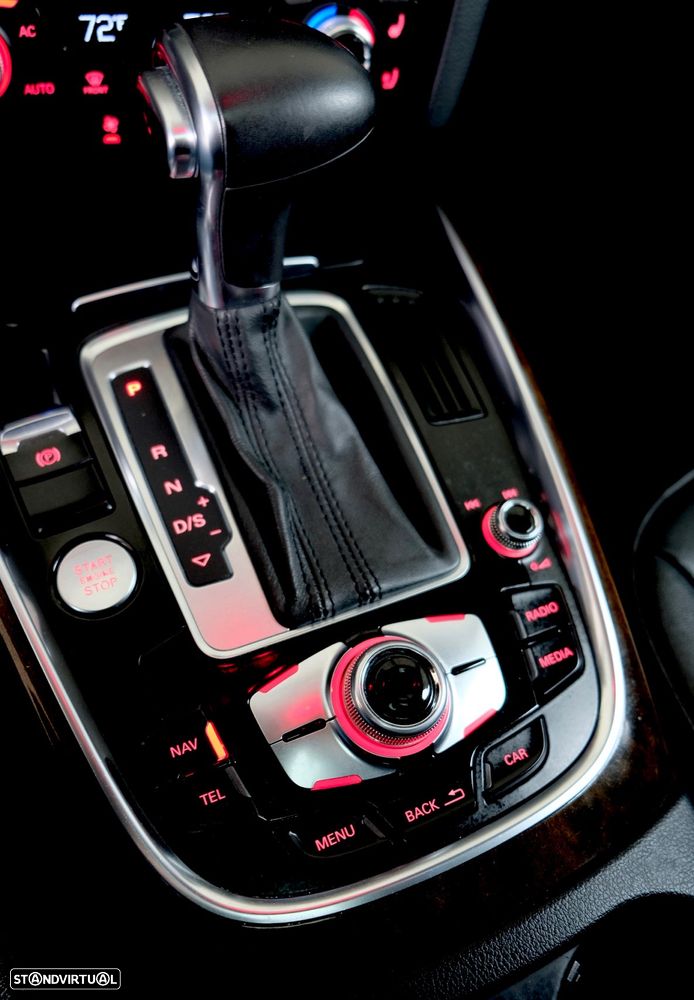 Audi Q5 Sportback - 16