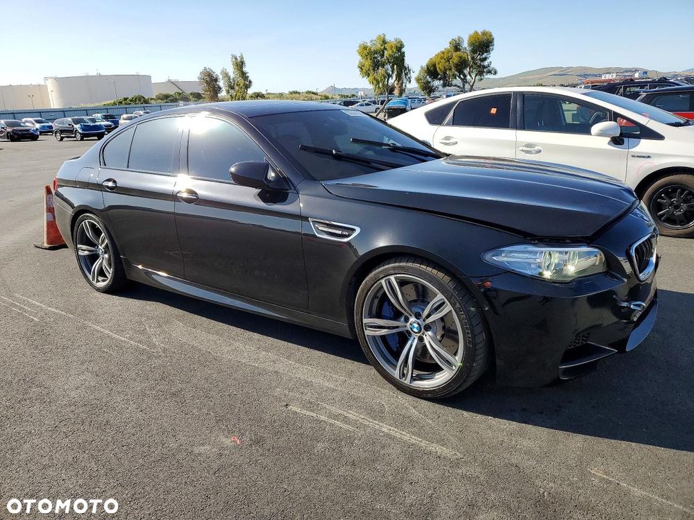 BMW M5 - 5