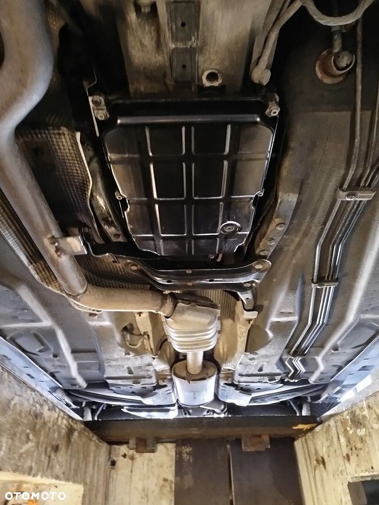 Mercedes-Benz CLK - 25