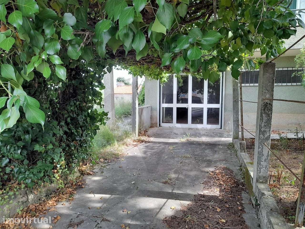 Moradia T6 Isolada no Centro de Mafra - Grande imagem: 3/25