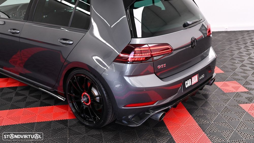 VW Golf 2.0 TSI GTI DSG Performance - 12