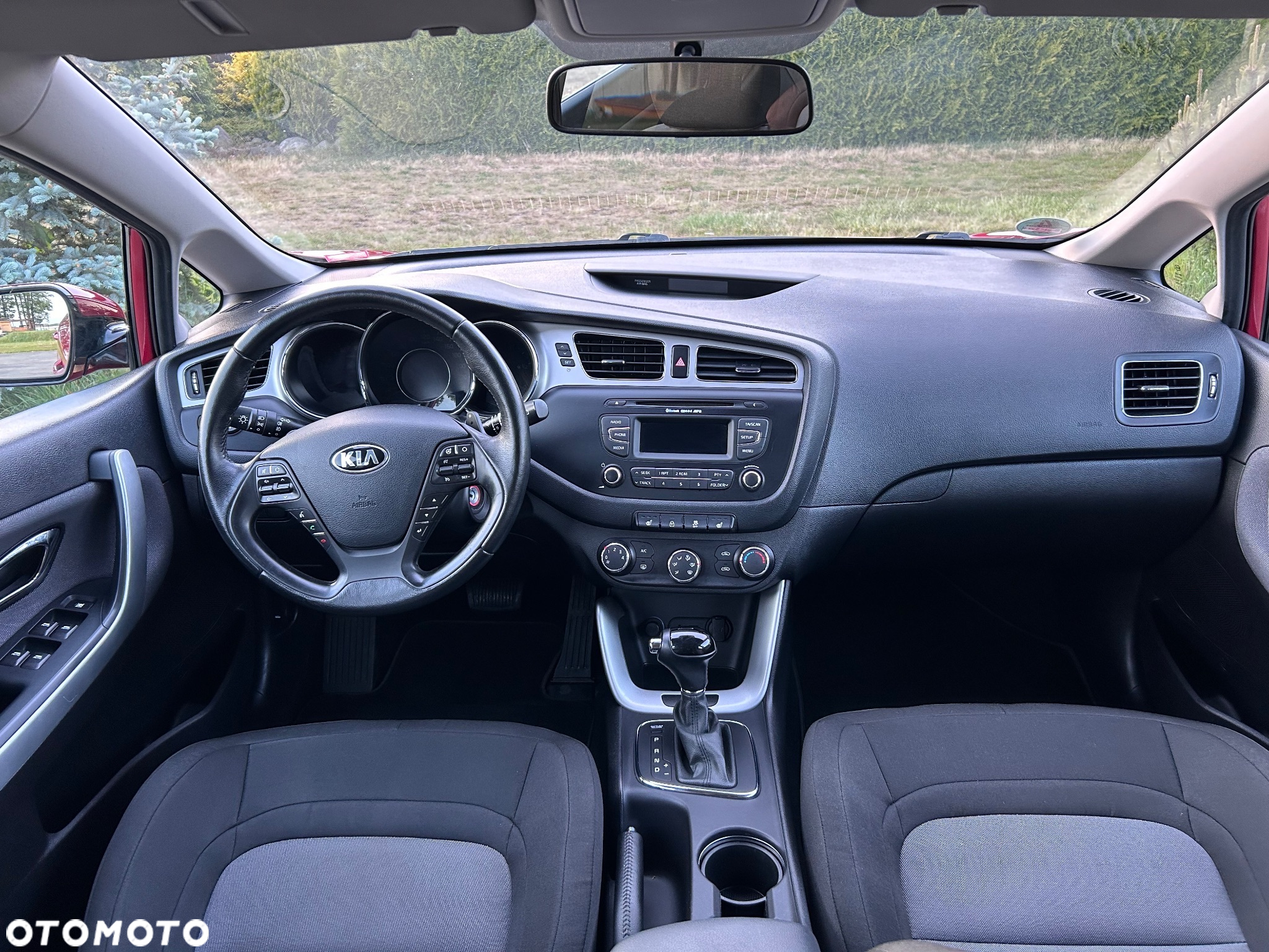 Kia Ceed 1.6 GDI DCT SW Platinum Edition - 8