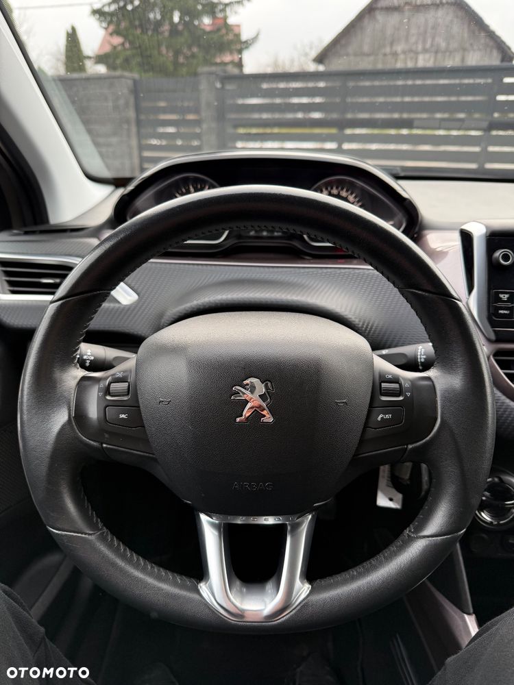 Peugeot 2008 PureTech 82 Active - 24