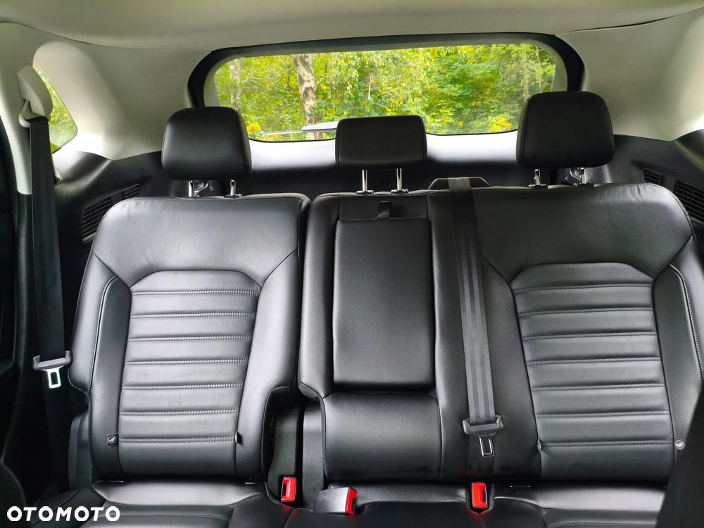 Ford Edge - 33
