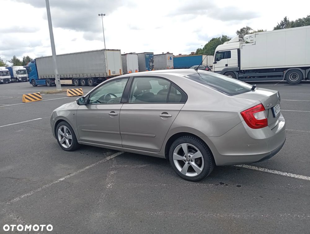 Skoda RAPID 1.6 TDI DPF Elegance - 5
