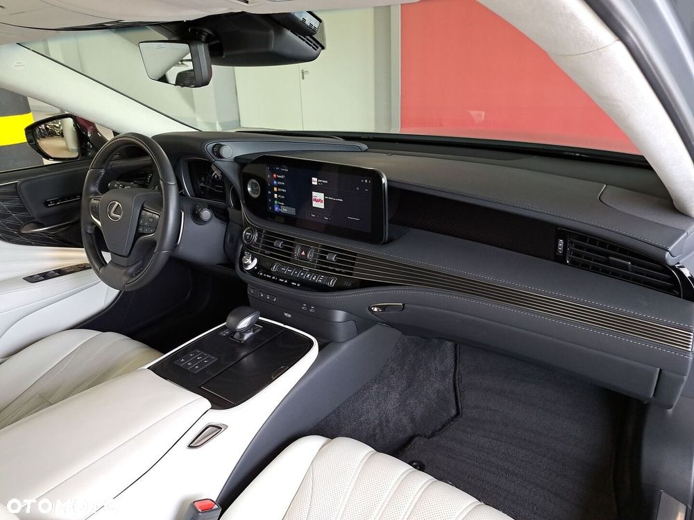 Lexus LS 500h Omotenashi AWD - 22