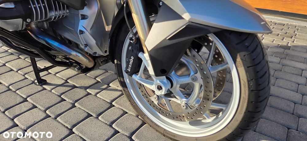 BMW R - 22