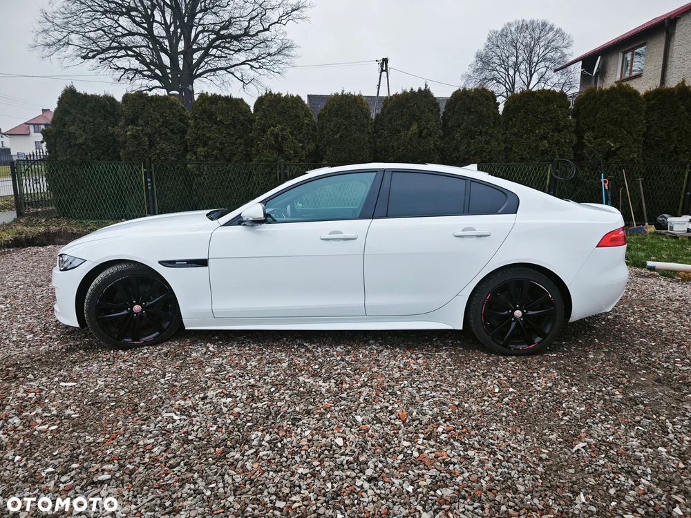 Jaguar XE 20d R-Sport Ingenium Edition - 8