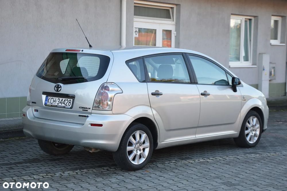 Toyota Corolla Verso 1.6 Sol - 3