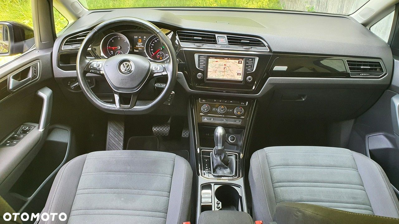 Volkswagen Touran 2.0 TDI BMT Highline DSG - 6
