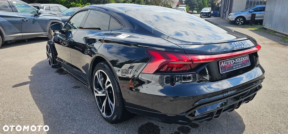 Audi e-tron GT 60 93kWh Quattro - 3