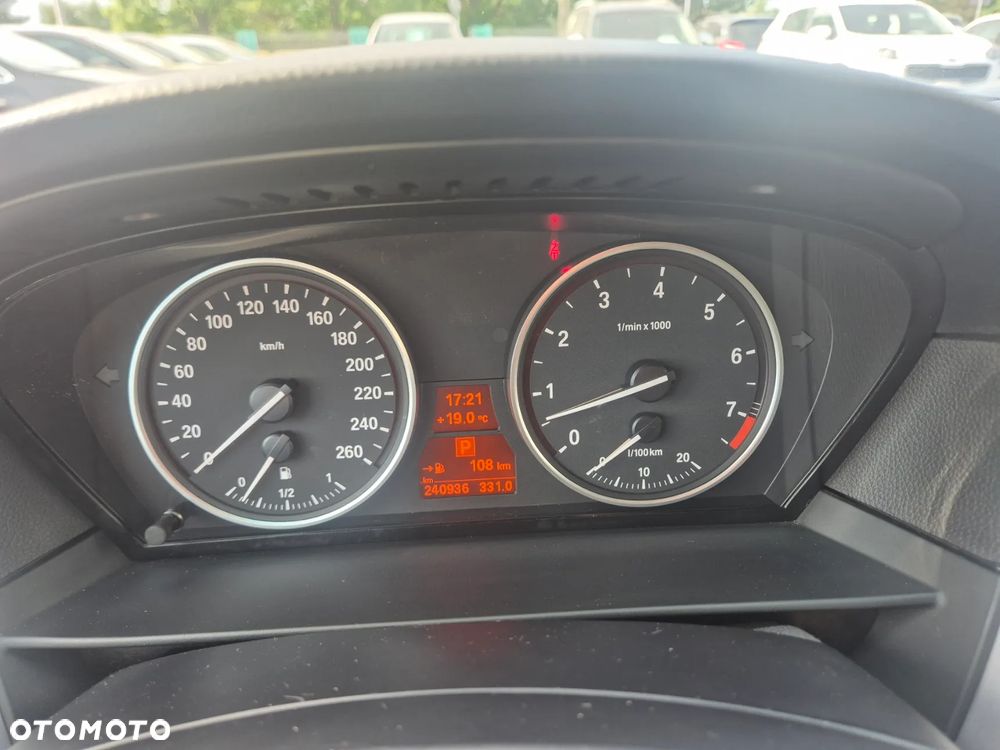 BMW Seria 5 525i - 19