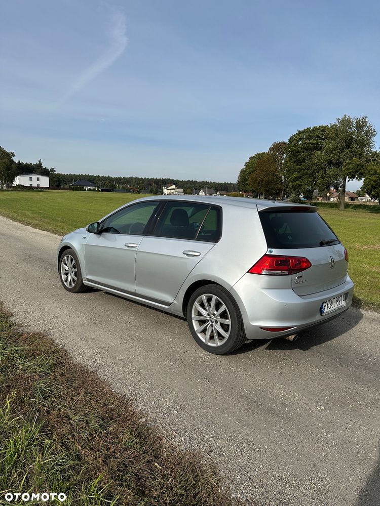 Volkswagen Golf - 7