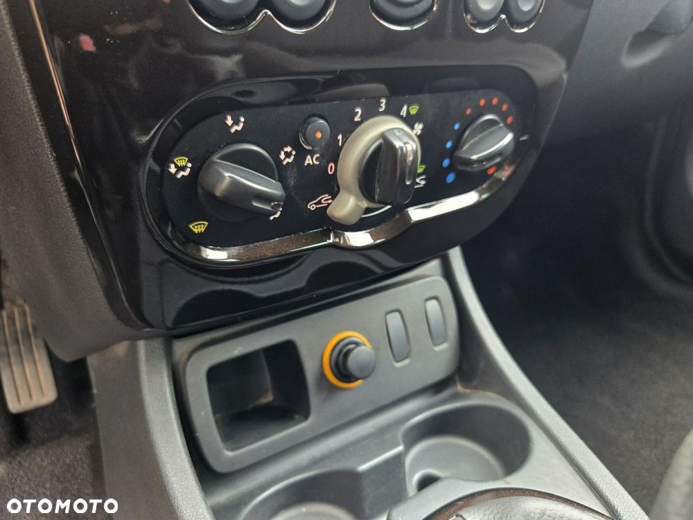 Dacia Duster 1.6 Ambiance - 17