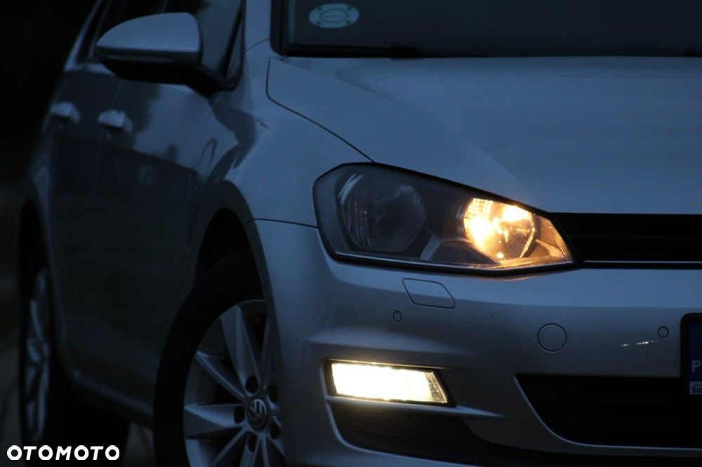 Volkswagen Golf 1.4 TSI BMT Comfortline - 35