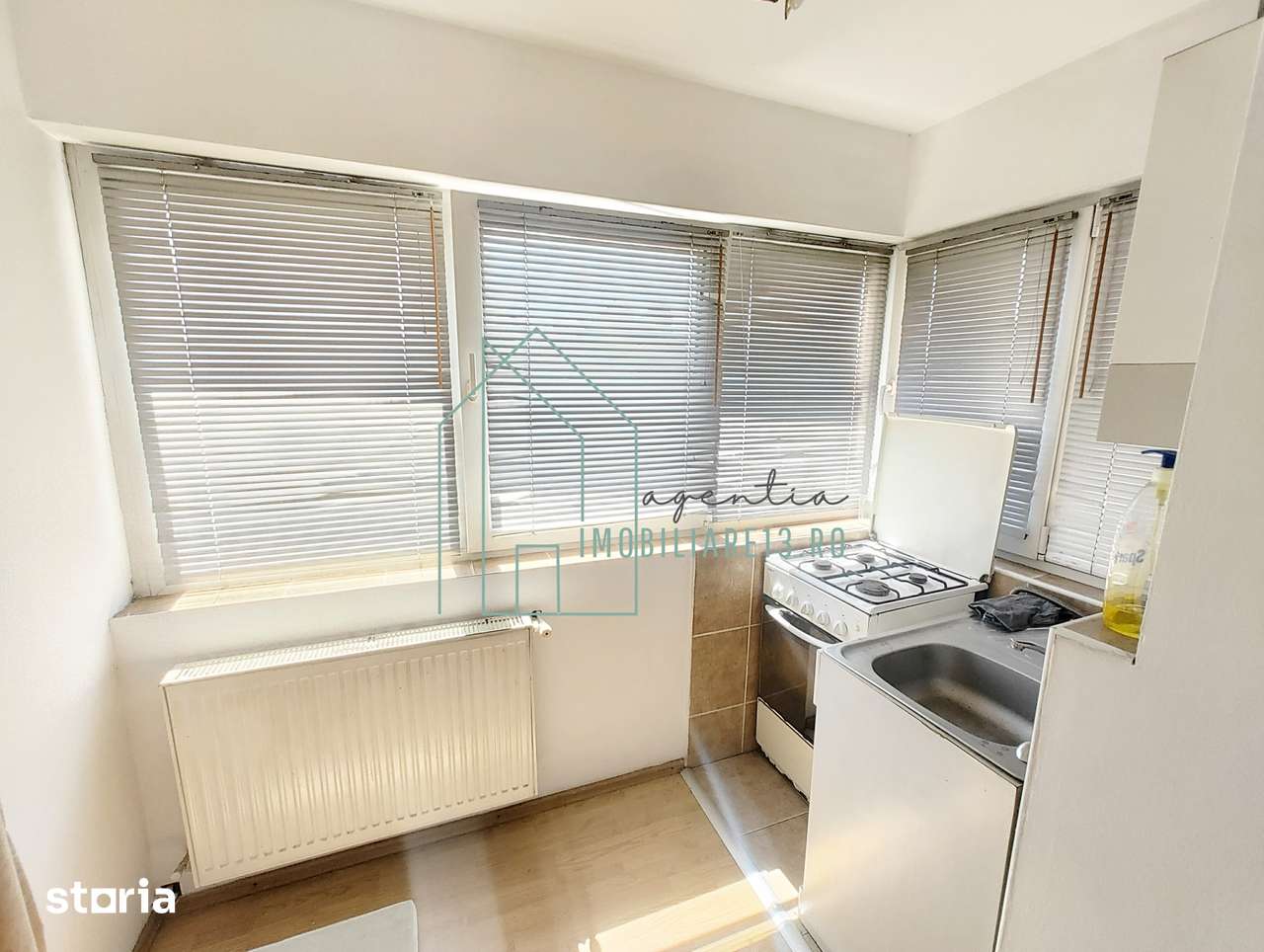 Apartament 2 camere de inchiriat - Etaj 3 - Zona Mevi, Aleea Parc - Imagine principală: 3/6