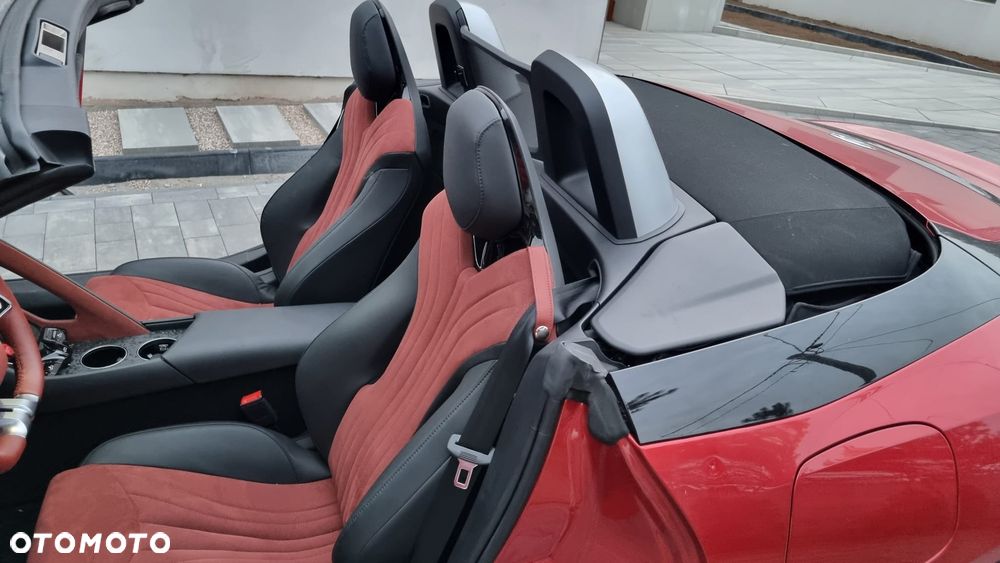 MG Cyberster 77kWh RWD Czarny Dach - 19