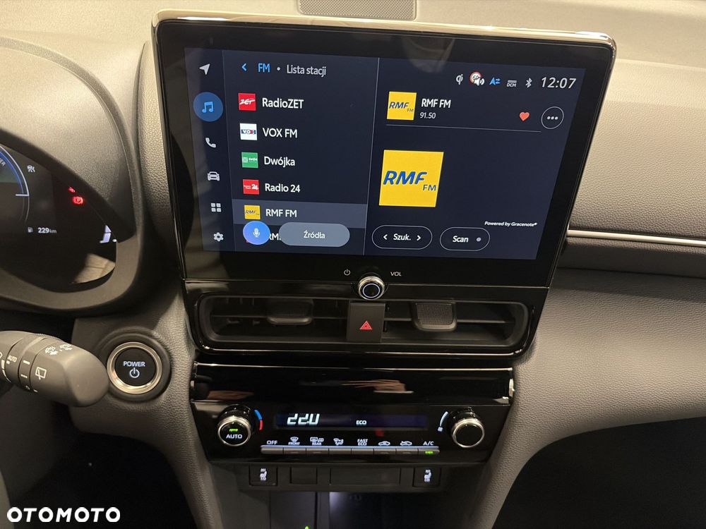 Toyota Yaris Cross Hybrid 1.5 Style - 17