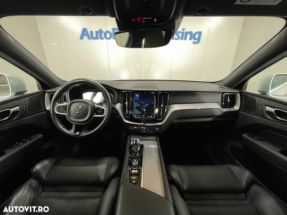 Volvo XC 60 Recharge T8 Twin Engine eAWD R-Design - 7