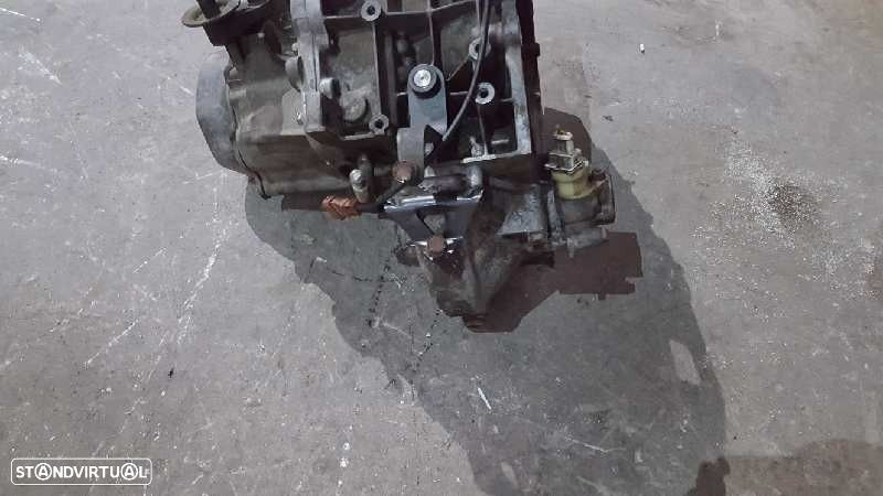 CAIXA VELOCIDADES PEUGEOT 406 BREAK 1997 - 2