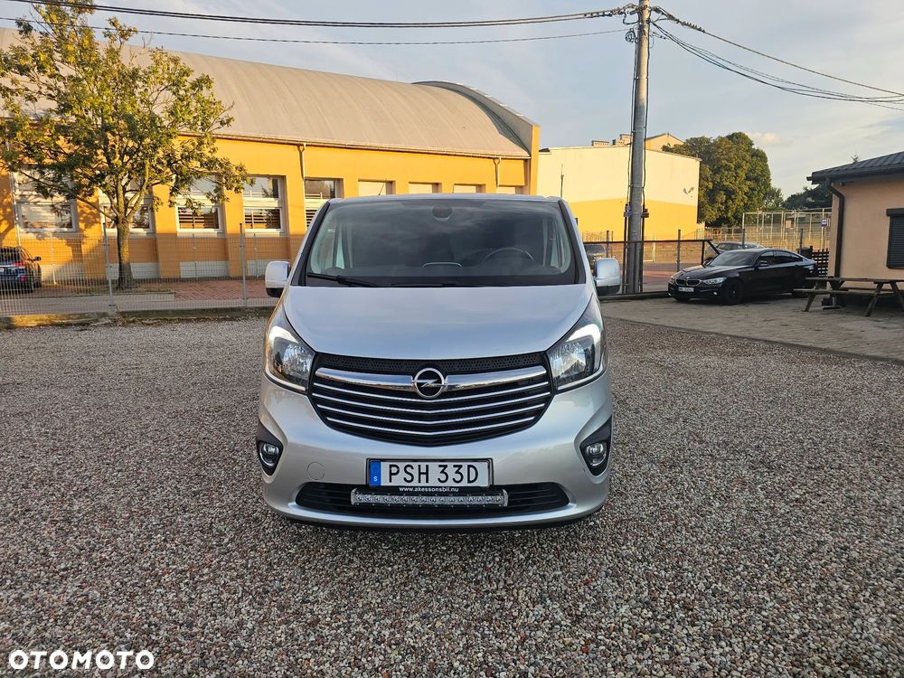 Opel Vivaro - 2