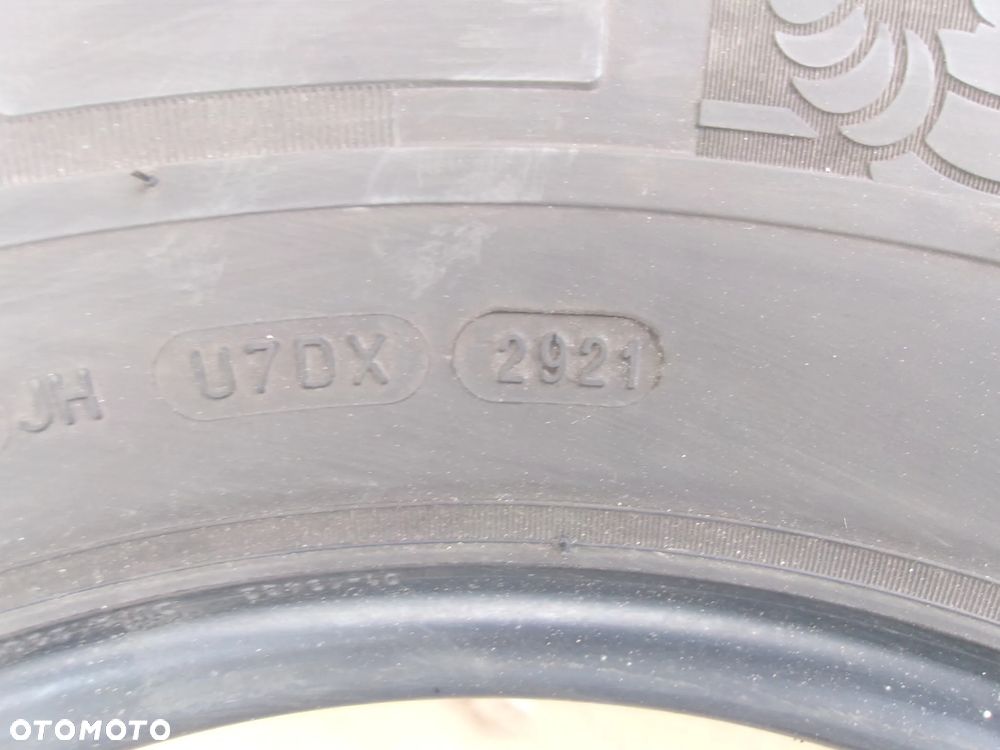 Opona Michelin agilis Camping 225/75R16 CP - 10