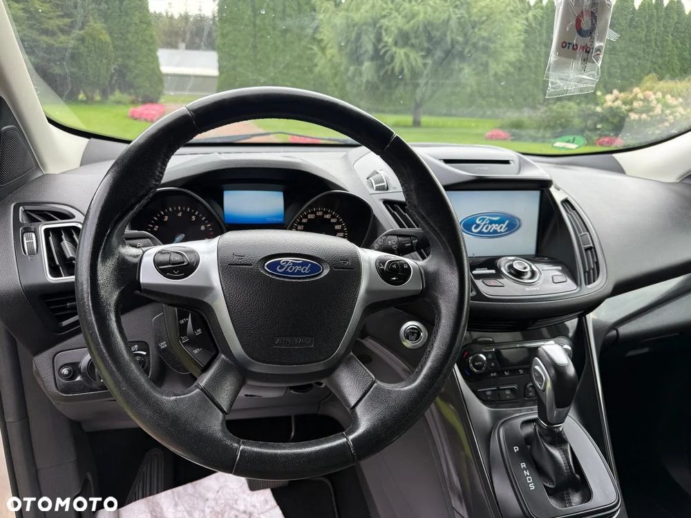 Ford Kuga 1.5 EcoBoost 4x4 Titanium - 14