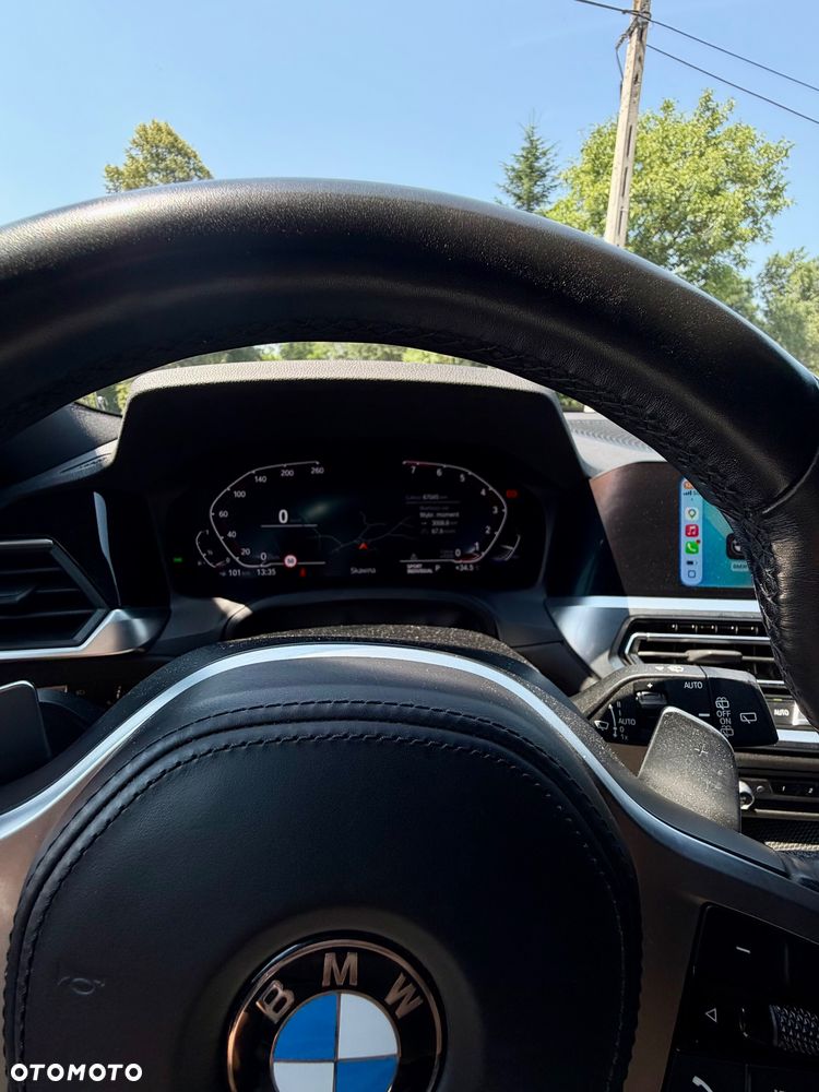 BMW Seria 3 330i M Sport sport - 13