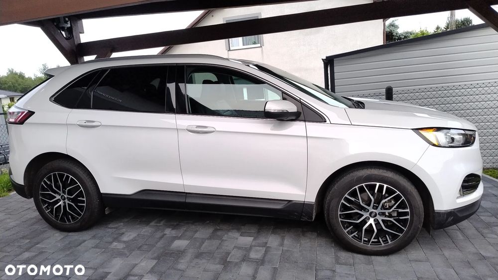 Ford Edge - 2