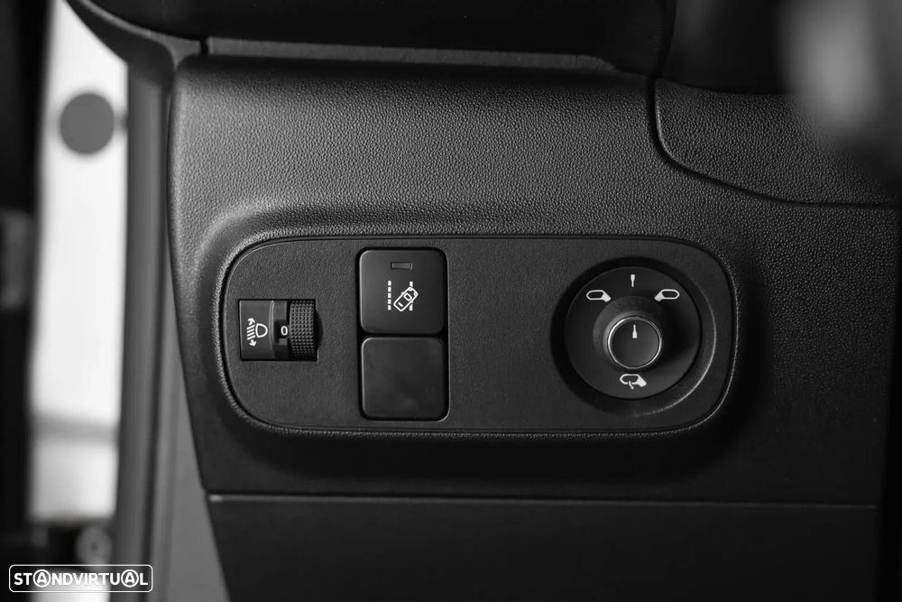Citroën C3 1.2 PureTech Feel - 39