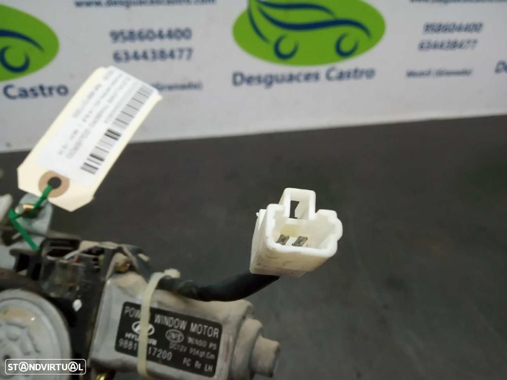 ELEVADOR DE VIDRO TRASEIRO ESQUERDO HYUNDAI MATRIX 2002 -9881017200 - 3