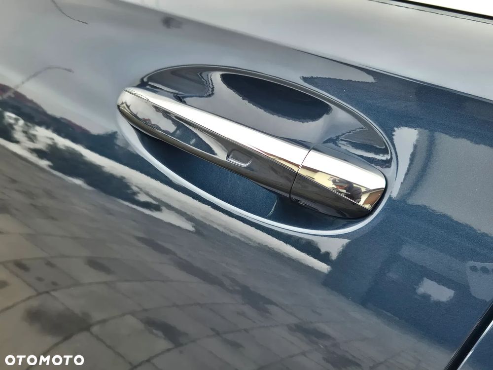 Mercedes-Benz Klasa A 180 Edycja specjalna 7G-DCT - 24