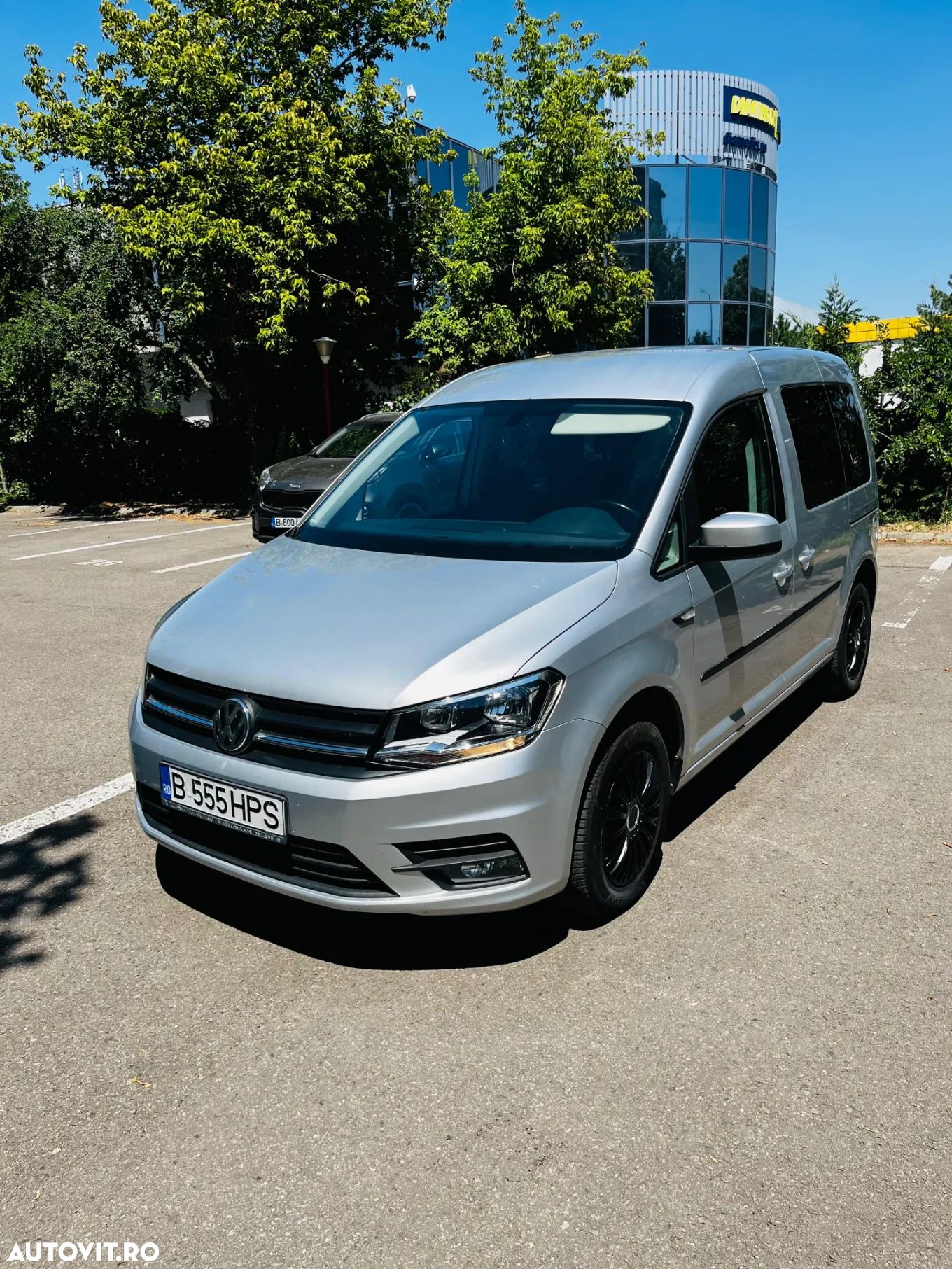 Volkswagen Caddy 2.0 TDI DSG - 1