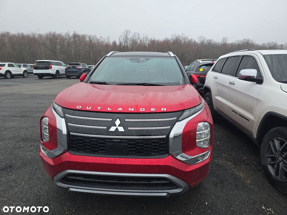 Mitsubishi Outlander - 7