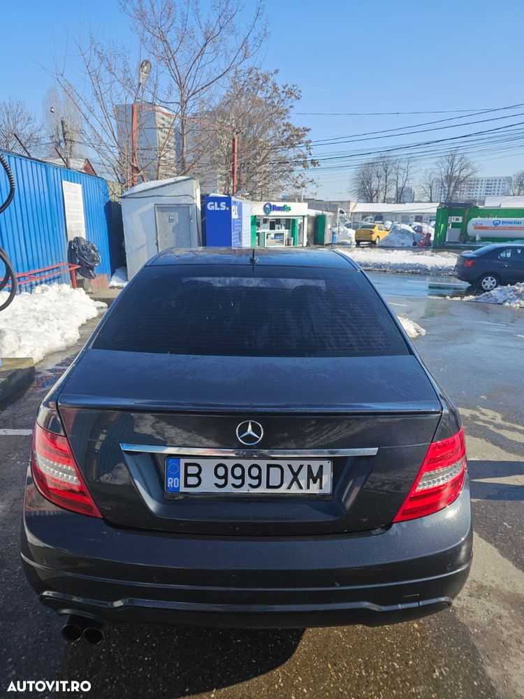 Mercedes-Benz C - 14