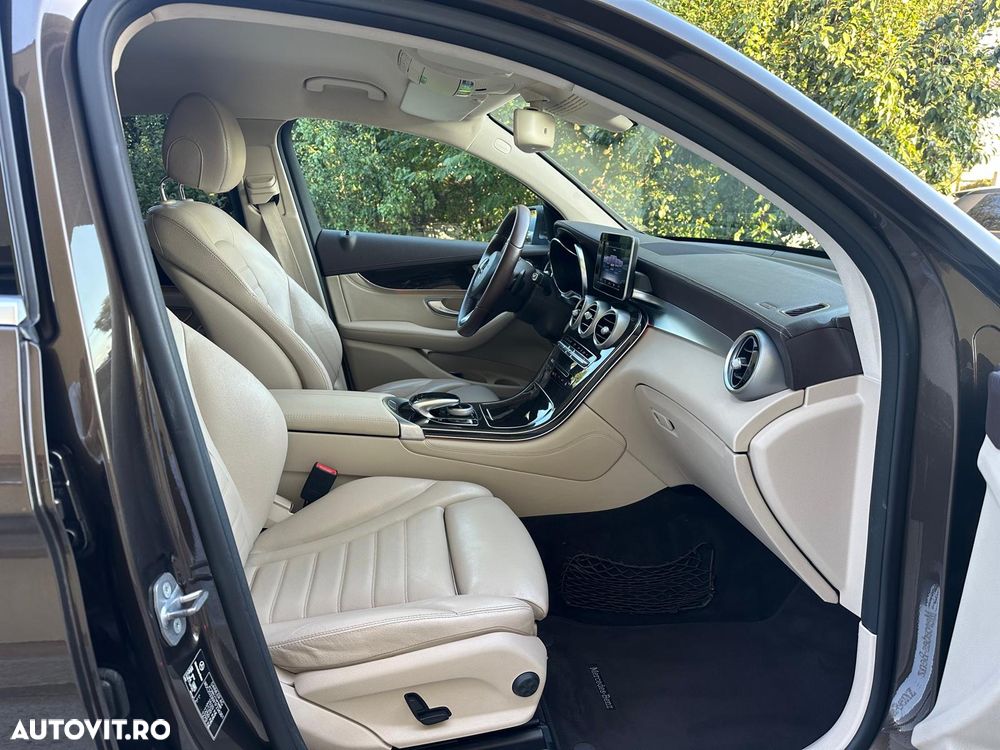 Mercedes-Benz GLC Coupe 250 d 4Matic 9G-TRONIC - 13
