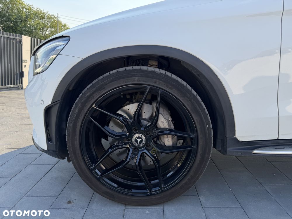 Mercedes-Benz GLC - 13