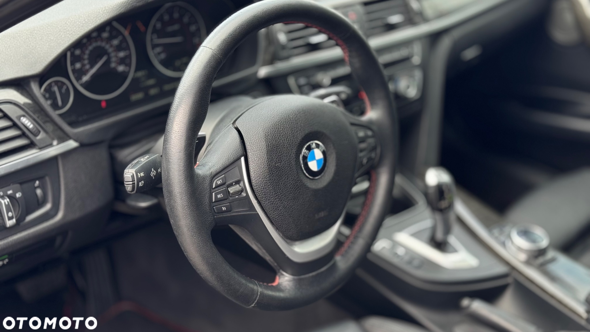 BMW Seria 3 335i Sport-Aut - 14