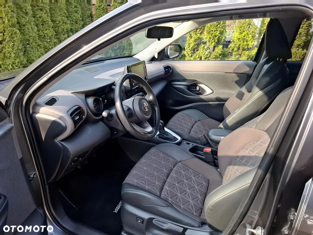 Toyota Yaris Cross Hybrid 1.5 Style - 11