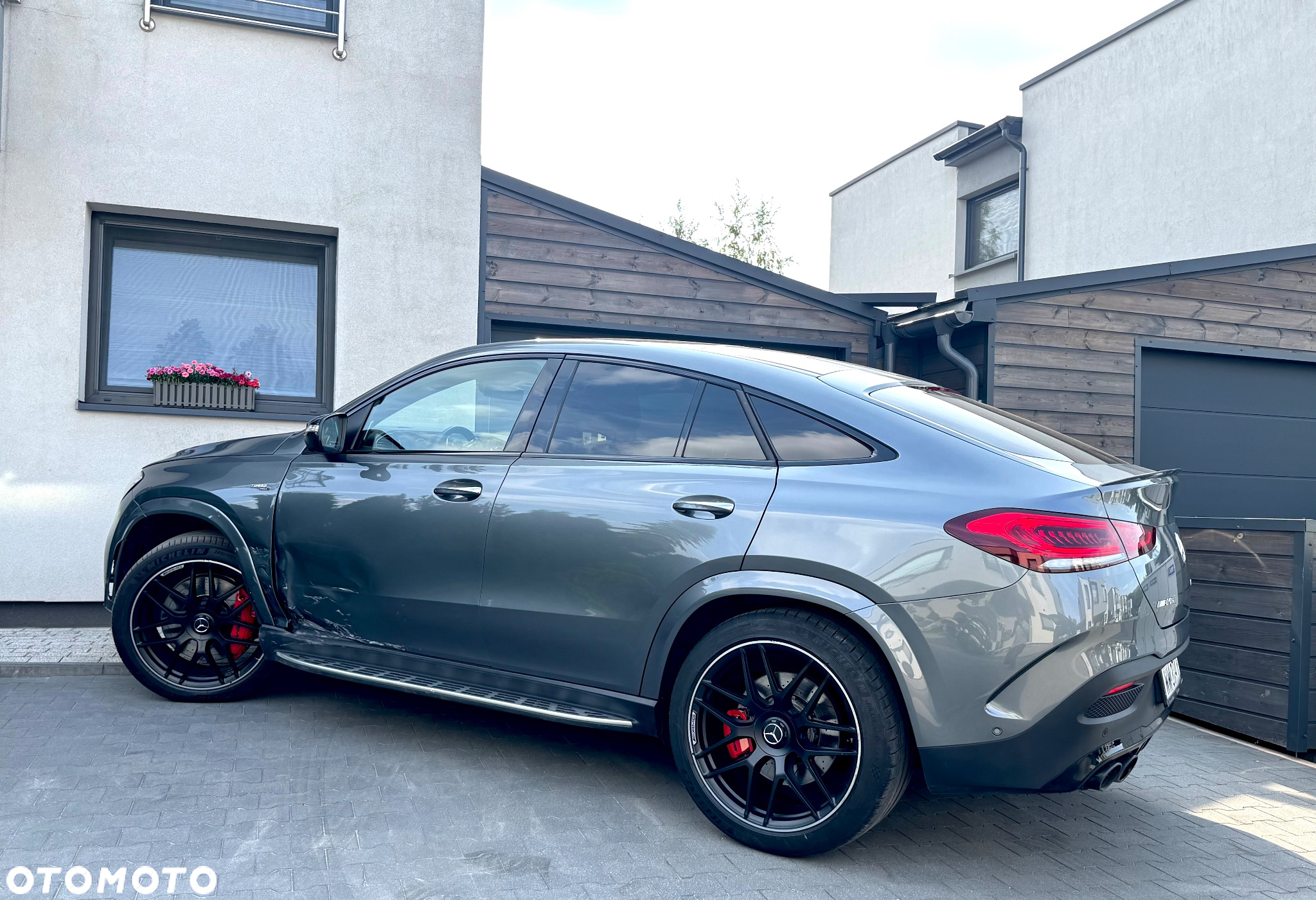 Mercedes-Benz GLE - 14