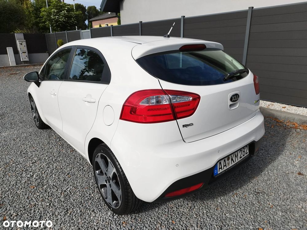 Kia Rio 1.2 Business Line - 5