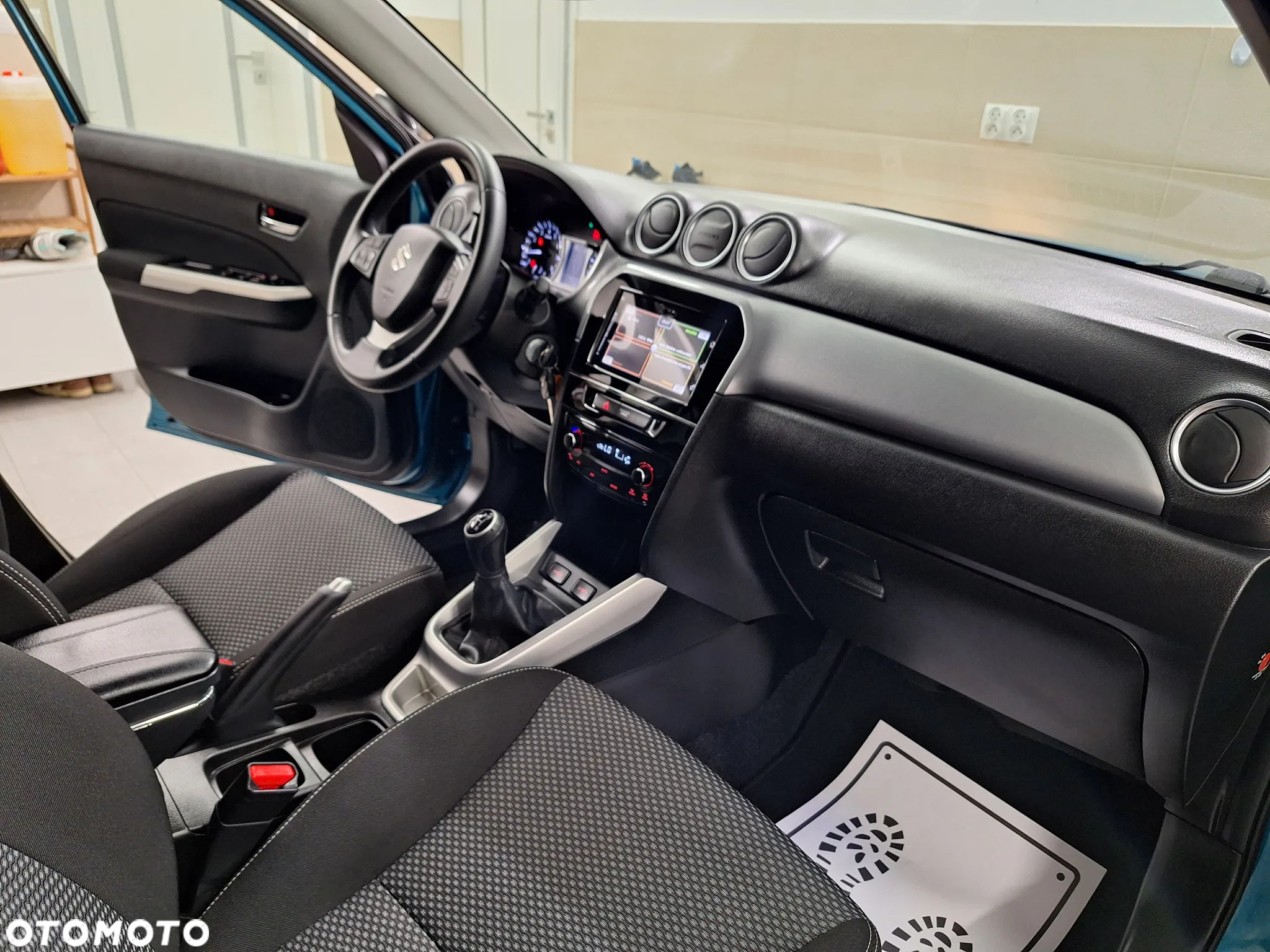 Suzuki Vitara 1.6 Premium 2WD - 26