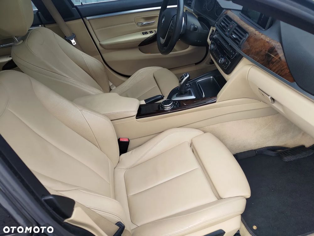 BMW Seria 4 428i Gran Coupe xDrive Luxury Line - 13
