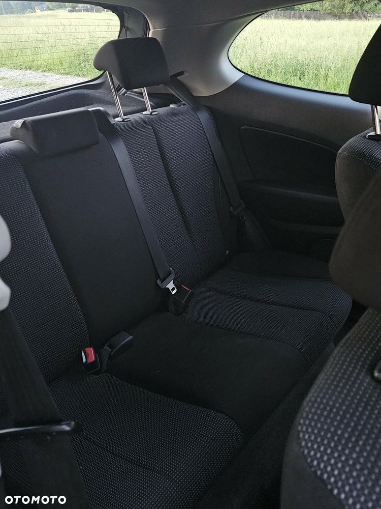 Mazda 2 1.3 Exclusive - 7