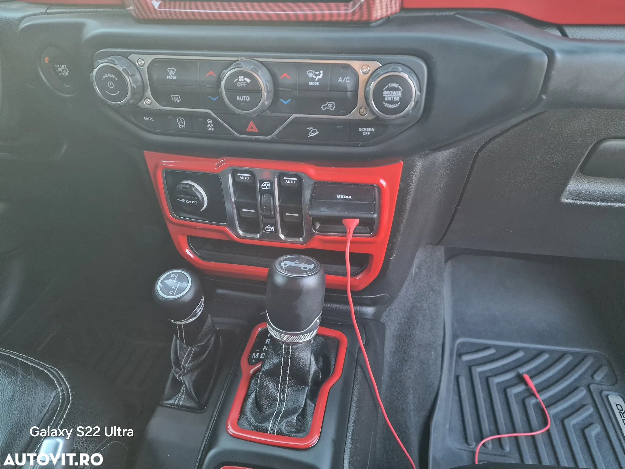 Jeep Wrangler Unlimited 2.0 T-GDI Hardtop AWD Automatik Sahara - 13