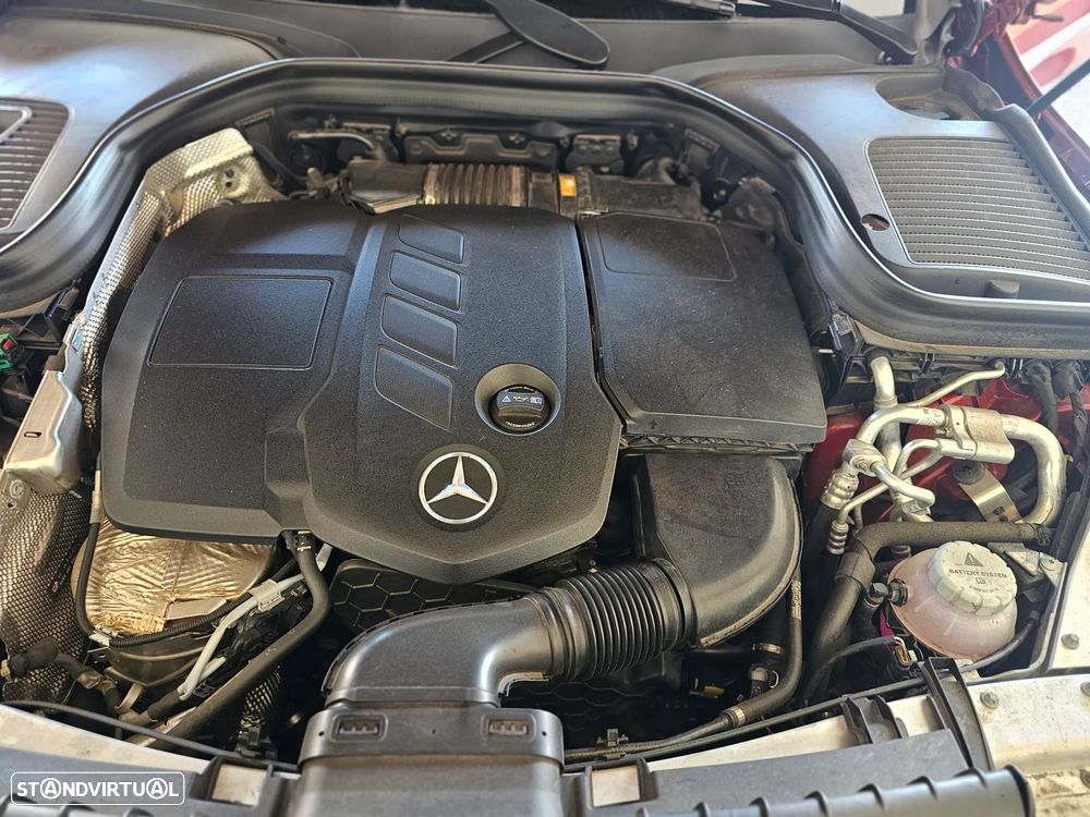 Mercedes-Benz GLC 300 e 4Matic - 9