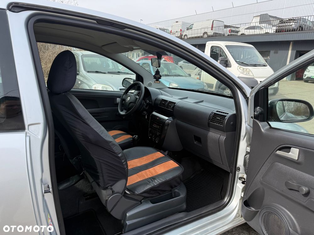 Volkswagen Fox - 4