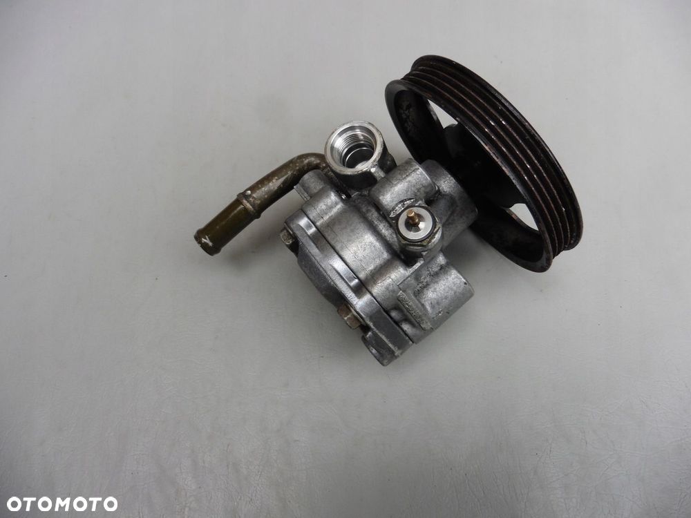 Pompa wspomagania Mazda MX5 1,6 - 6