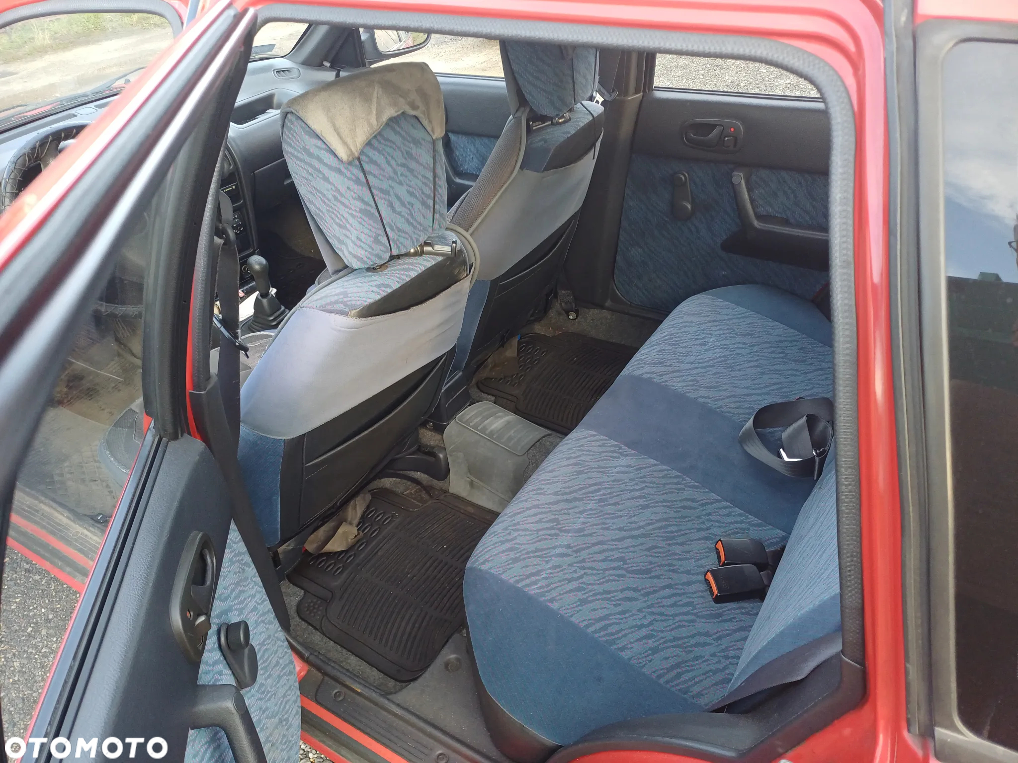 Suzuki Swift ver-1-3-glx - 5