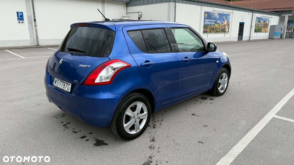 Suzuki Swift 1.2 4x4 Club - 6
